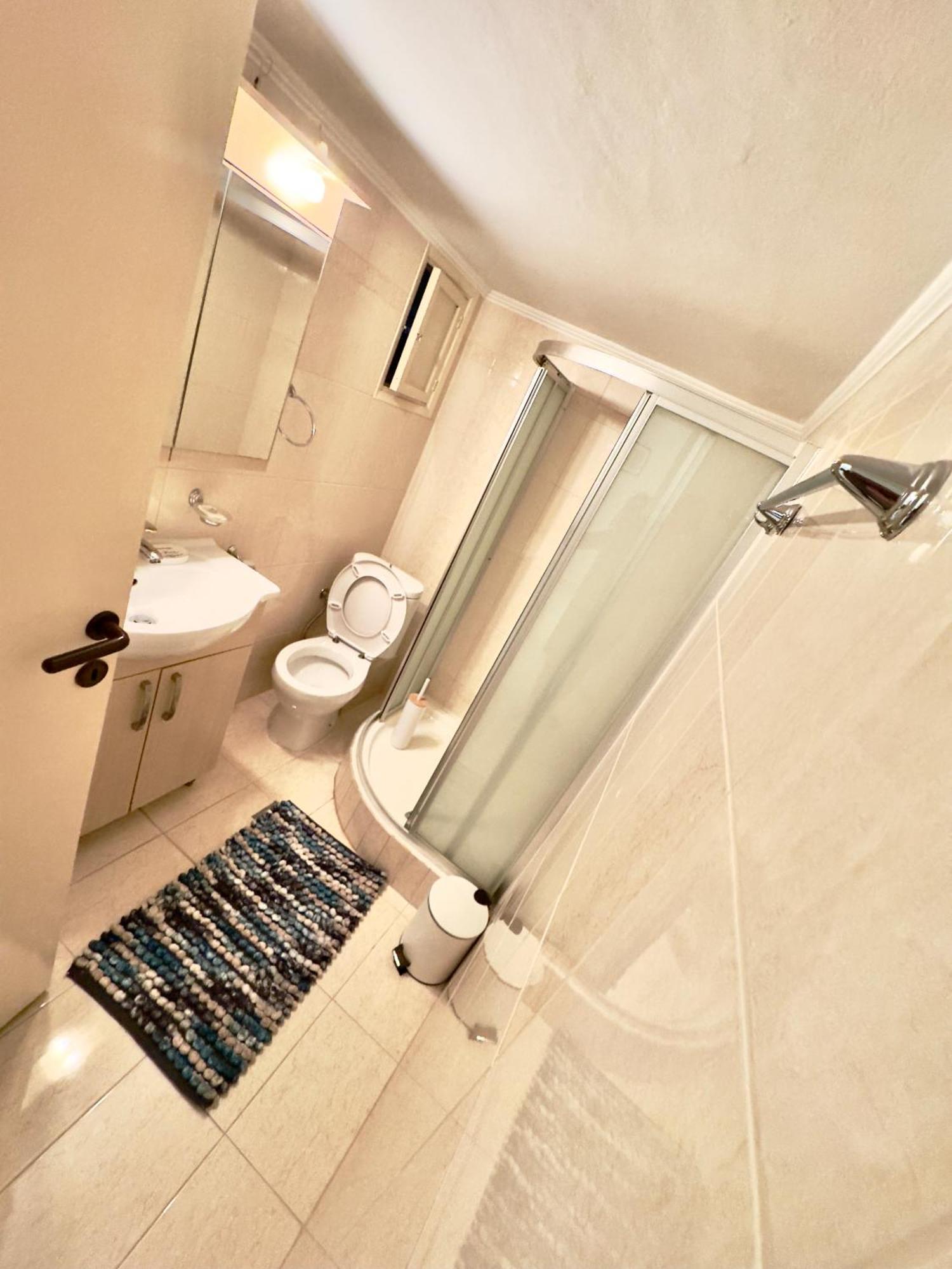 Cyriacus Flat In The Heart Of Thessalonikiアパートメント エクステリア 写真